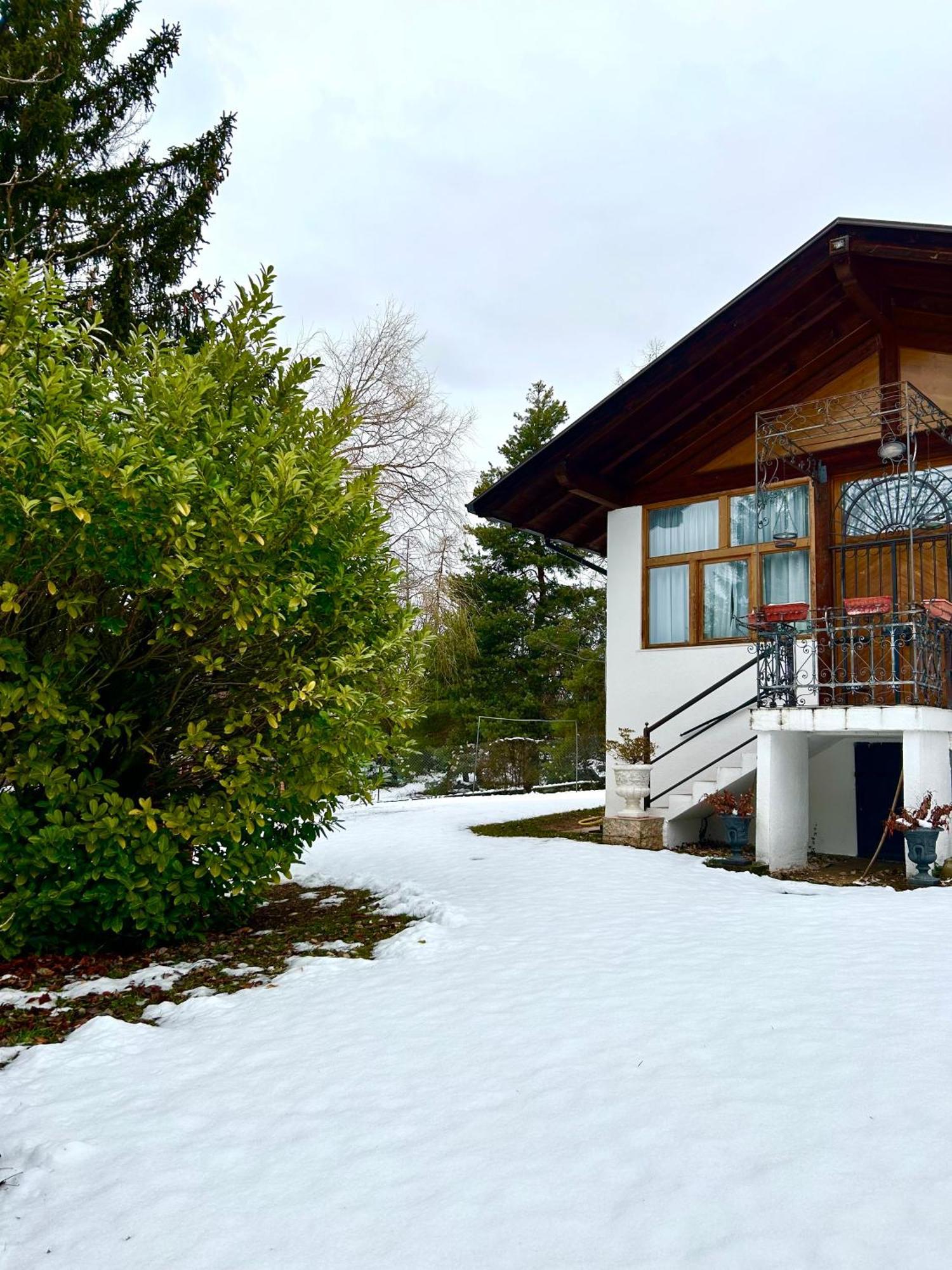La Villa Del Barone Predaia Exterior photo
