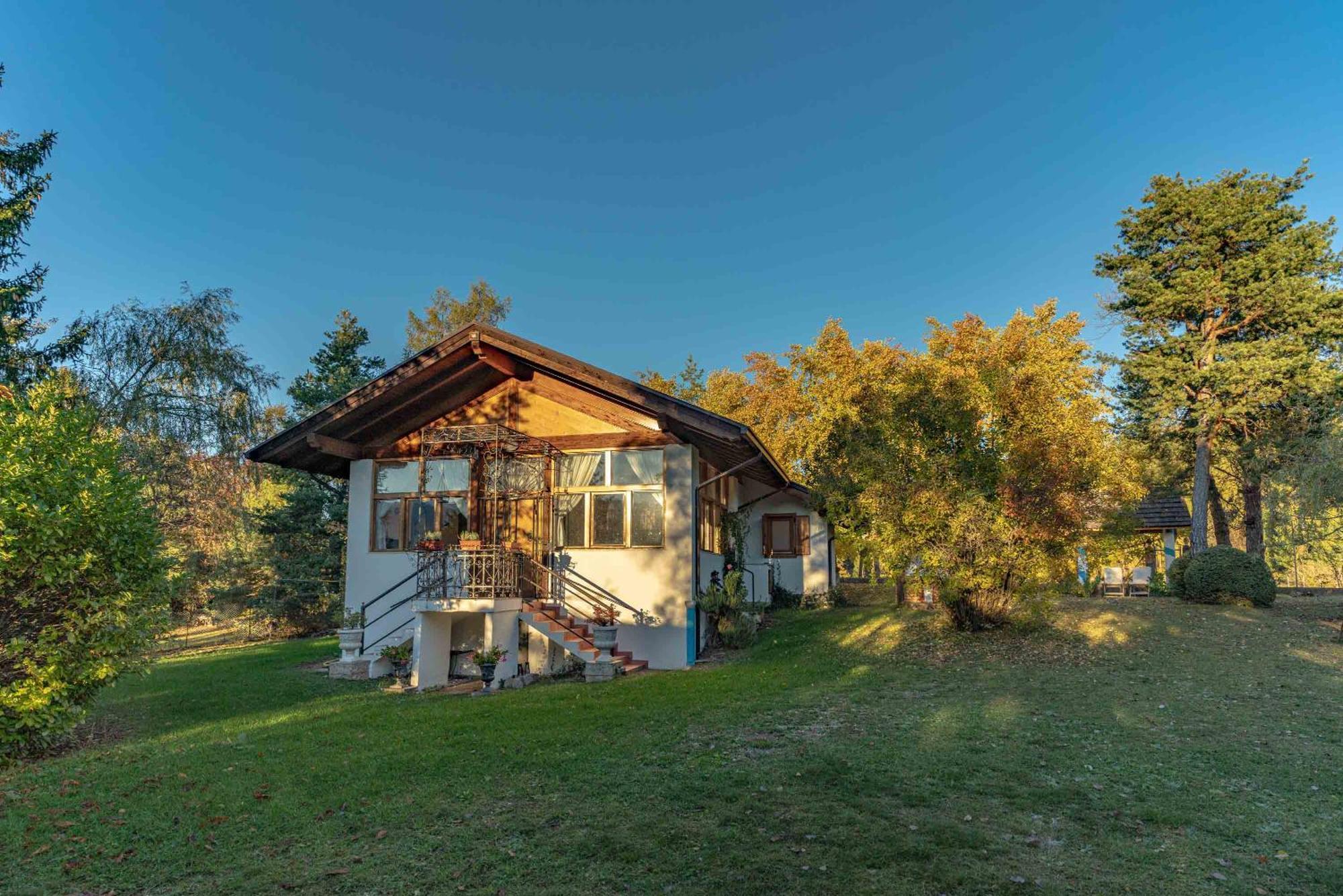 La Villa Del Barone Predaia Exterior photo